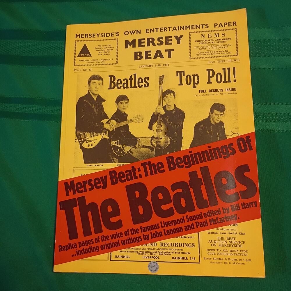 Mersey Beat: The Beginnings of The Beatles Bill Harry 1977 Omnibus Press Soft